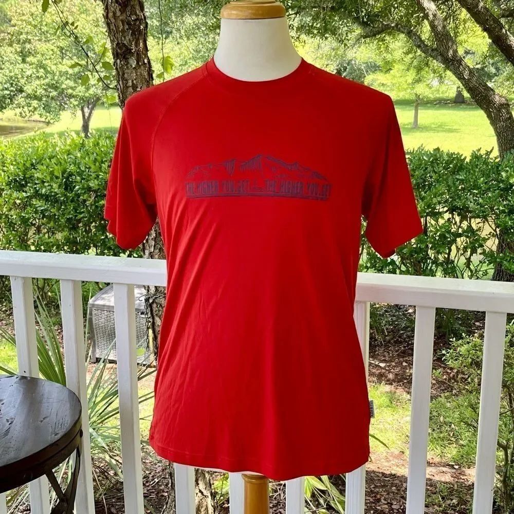 Club Ride T Shirt. Large